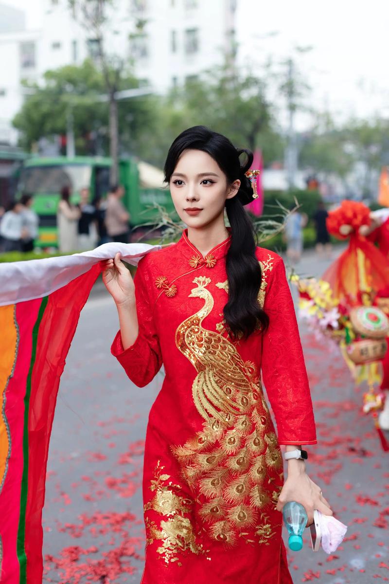 人与动物ppt成品免费